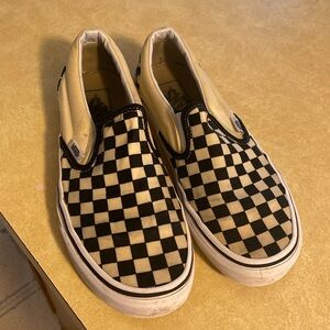 Women’s checkered vans